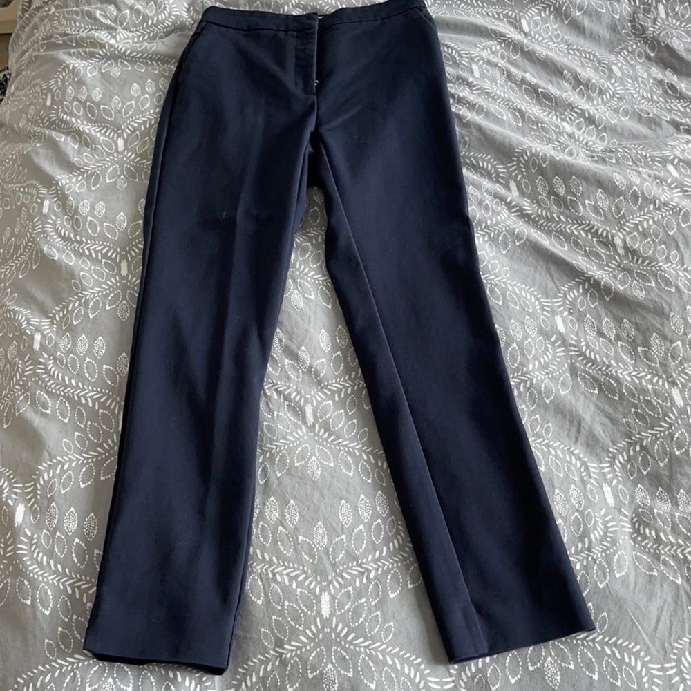 Zara. Ankle cropped navy pants